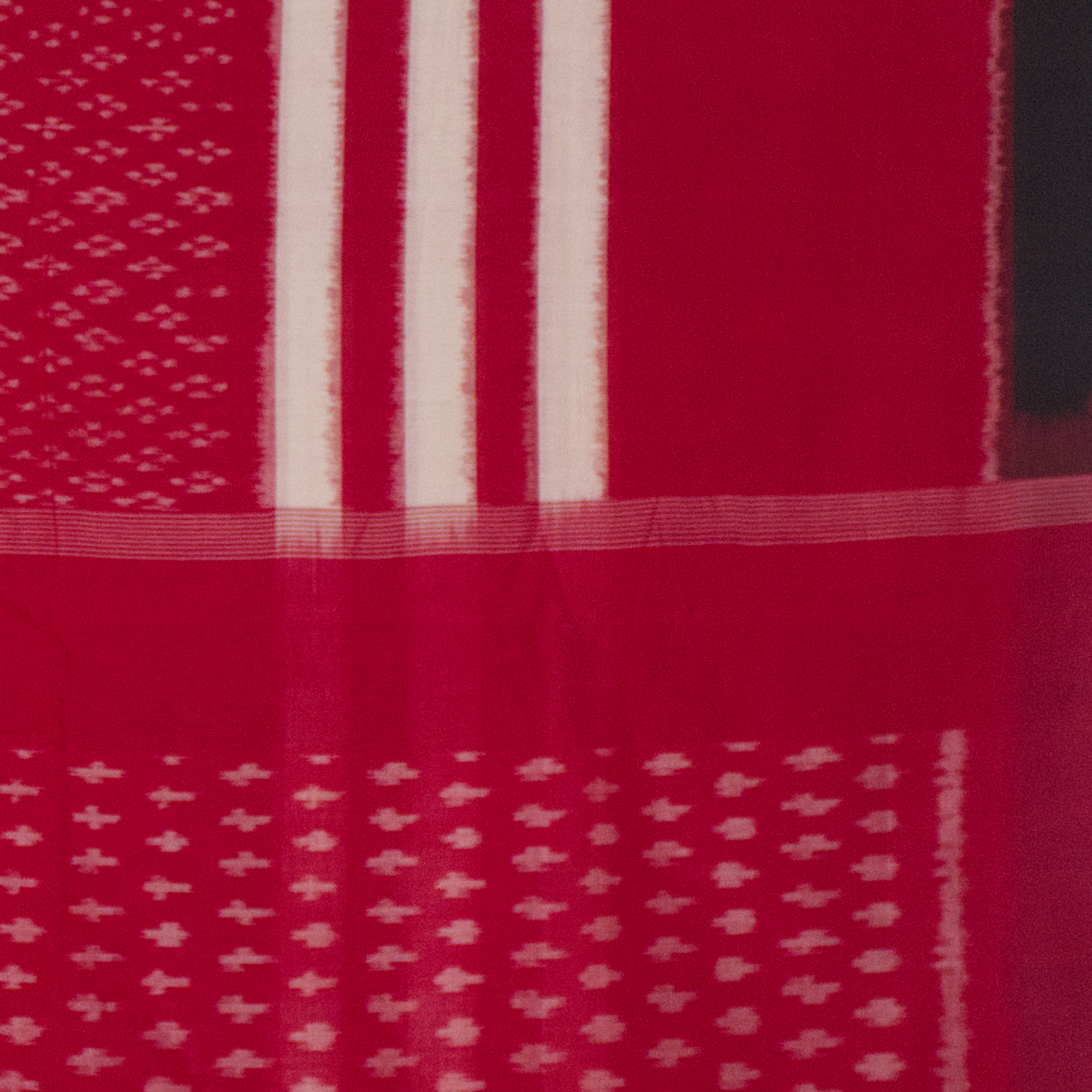 Red White Handloom Cotton Pochampally Saree